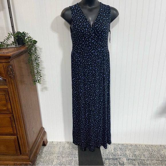 41 Hawthorn Blue V-Neck Maxi Dress medium - Picture 4 of 9